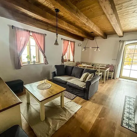 Chaloupka Kadov Holiday home *